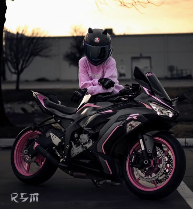 Rider Bloom